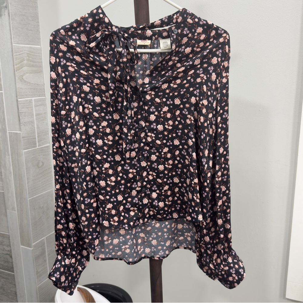 Levi's Marianna Button-Up Black Floral Blouse Small
